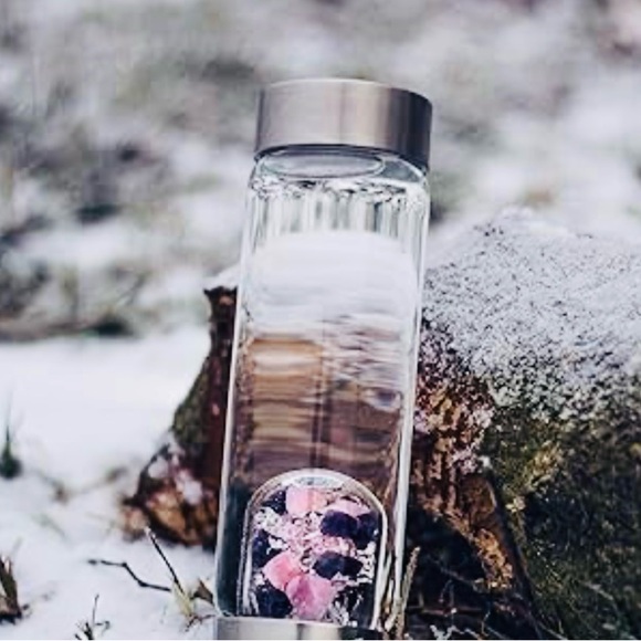 VITAJUWEL Rose Quartz glass water bottle- new in box. Never been used. - Picture 5 of 5